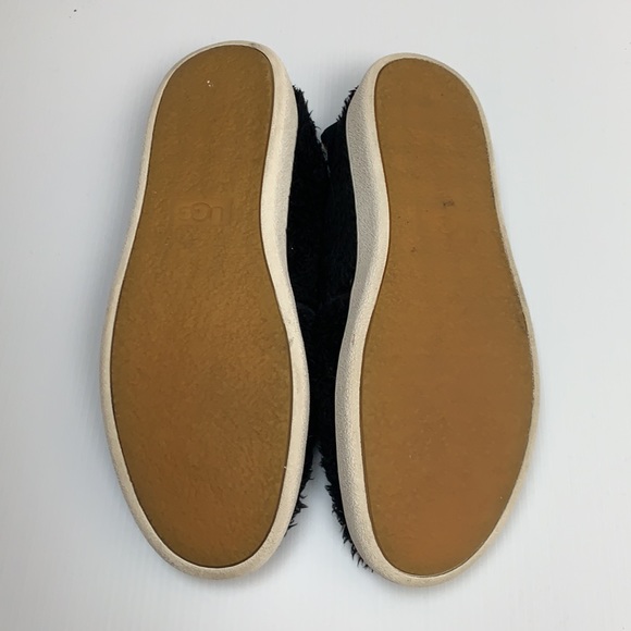 UGG Ricci Slip-on Black Fuzzy Trainers, 8 1/2 - Picture 9 of 11